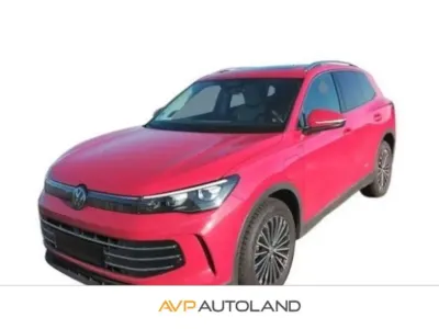 Gebraucht VW Tiguan Elegance 204 PS (150 kW) 2025 Persimmon red SUV