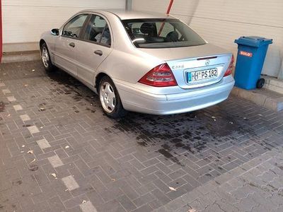 Mercedes C220