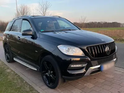 Gebraucht Mercedes ML350 256 PS (188 kW) 2012 Schwarz SUV