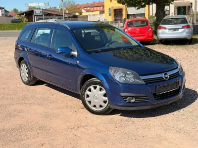 Używany Opel Astra Cosmo 105 KM (77 kW) 2006 Niebieski Kombi