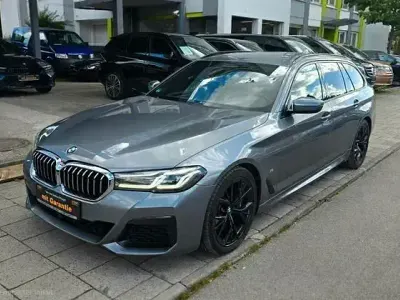 Gebraucht BMW 530 M Sport 286 PS (210 kW) 2020 Andere Kombi