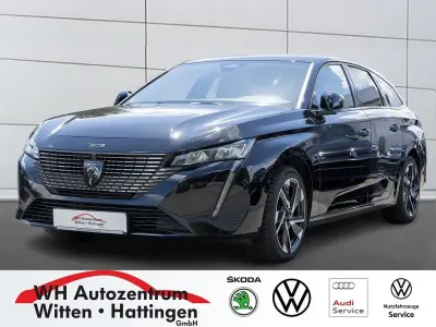 Gebraucht Peugeot 308 SW Allure 131 PS (96 kW) 2023 Perlaneraschwarzmetallic Kombi