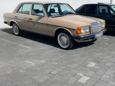 Gebraucht Mercedes 200 1983 Beige Limousine