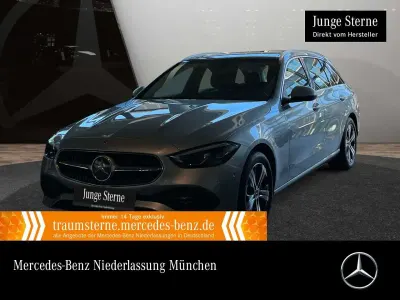 Używany Mercedes C300e Avantgarde 204 KM (150 kW) 2025 Srebrny Sedan/Limuzyna