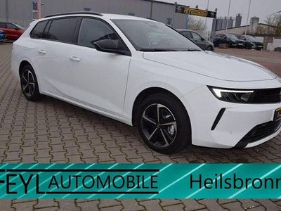 Weiß Gebraucht 2024 Opel Astra Edition Kombi | 21.800 € (Fairer Preis)
