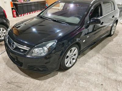 Gebraucht Opel Signum OPC 150 PS (110 kW) 2007 Schwarz Kleinwagen