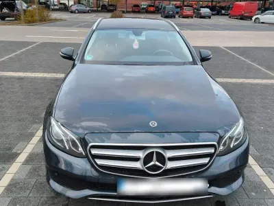 Brugt Mercedes E200