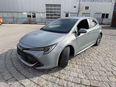 Gebraucht Toyota Corolla Hybrid Team 98 PS (72 kW) 2021 Grau Limousine