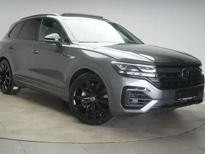 Gebraucht VW Touareg R 462 PS (339 kW) 2023 Grau SUV