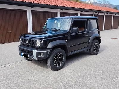 Second-hand Suzuki Jimny 102 CP (75 kW) 2023 Negru SUV