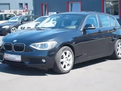Gebraucht BMW 116 136 PS (100 kW) 2012 Schwarz Kleinwagen