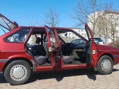 Gebraucht Lada Samara 71 PS (52 kW) 1998 Rot Kleinwagen