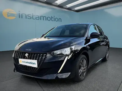 Gebraucht Peugeot 208 Active 75 PS (55 kW) 2022 Schwarz Kleinwagen