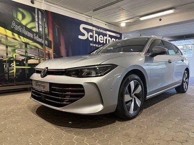 Usata VW Passat Elegance 150 CV (110 kW) 2025 Argento Station wagon