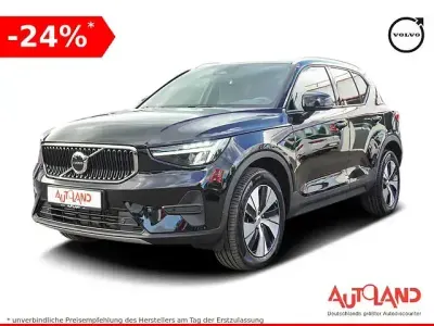 Neu Volvo XC40 Core 163 PS (119 kW) 2026 Schwarz SUV