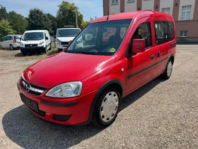Gebraucht Opel Combo Edition 90 PS (66 kW) 2009 Rot Van / Kleinbus