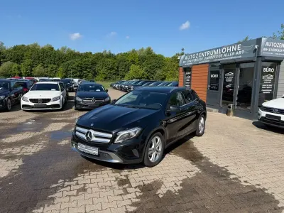 Gebraucht Mercedes GLA220 170 PS (125 kW) 2015 Schwarz SUV