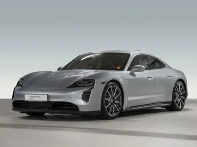 Usata Porsche Taycan 4S 419 kW (571 CV) 2022 Argento Berlina