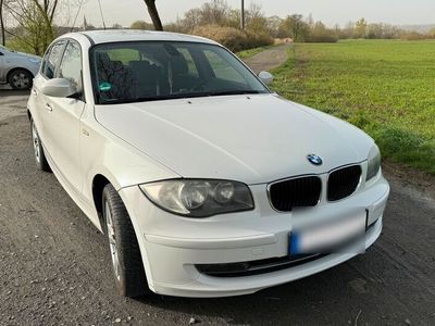 gebraucht BMW 116 i Alpinweiss