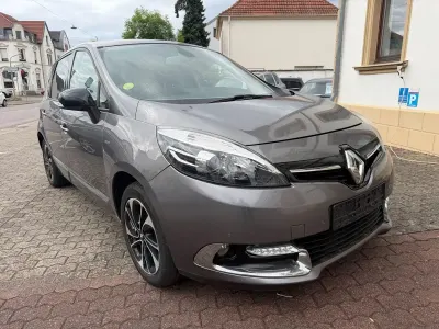 Gebraucht Renault Scénic III Bose Edition 110 PS (80 kW) 2015 Grau Van / Kleinbus