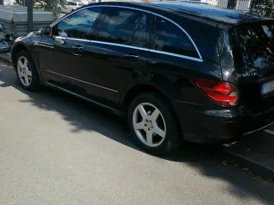 Gebraucht Mercedes R320 224 PS (164 kW) 2007 Schwarz Kombi