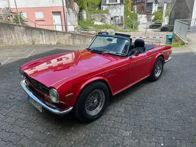 Gebraucht Triumph TR6 122 PS (89 kW) 1975 Rot Cabrio