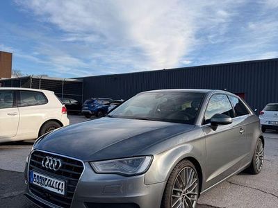 Gebraucht Audi A3 Premium 125 PS (91 kW) 2014 Grau Coupé