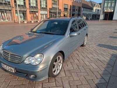 Mercedes C180