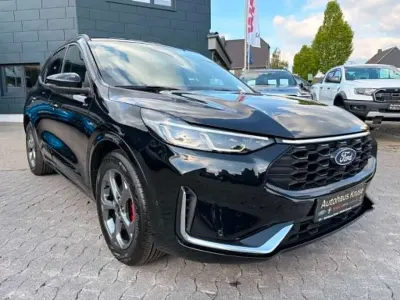 Gebraucht Ford Kuga ST-Line X 151 PS (111 kW) 2025 Agate black SUV