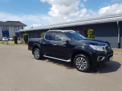 Gebraucht Nissan Navara 190 PS (139 kW) 2016 Schwarz Pickup
