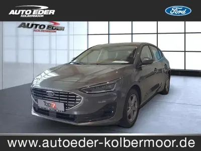 Używany Ford Focus Titanium 155 KM (114 kW) 2023 Szary Sedan/Limuzyna
