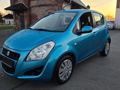 Gebraucht Suzuki Splash Club 94 PS (69 kW) 2013 Blau Kleinwagen