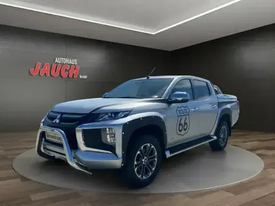 Gebraucht Mitsubishi L200 Plus 150 PS (110 kW) 2021 Silber Pickup