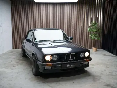 Gebraucht BMW 325 Cabriolet Sport Line 170 PS (125 kW) 1987 Diamantschwarz metallic Cabrio