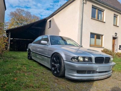 gebraucht BMW 740 e38 i