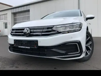 Gebraucht VW Passat GTE 218 PS (160 kW) 2021 Weiß Kombi