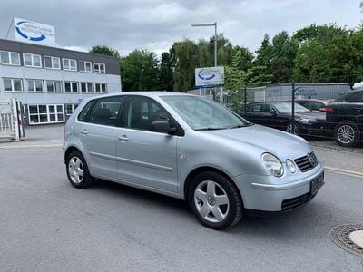 Silber Gebraucht 2002 VW Polo Basis Kleinwagen | 4.000 € (Fairer Preis)
