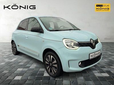 Second-hand Renault Twingo Techno 60 kW (82 CP) 2023 Albastru Hatchback