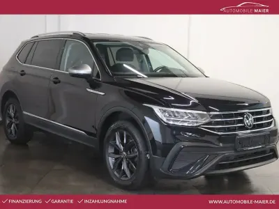 Gebraucht VW Tiguan Allspace 150 PS (110 kW) 2023 Schwarz SUV