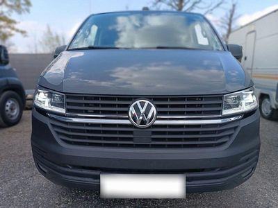 Occasion VW Transporter 150 PK (110 kW) 2023 Grijs Van
