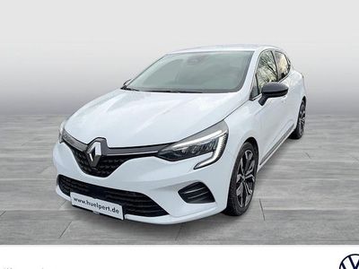 Weiß Gebraucht 2020 Renault Clio V Intens Limousine | 13.935 € (Fairer Preis)