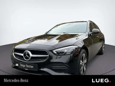 Używany Mercedes C300e Advanced 313 KM (230 kW) 2024 Czarny Kombi