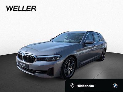 Gebraucht BMW 530 Sport Line 245 PS (180 kW) 2023 Skyscraper grau (grau) Kombi