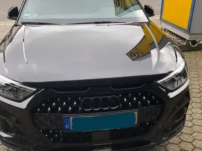 Używany Audi A1 110 KM (80 kW) 2023 Czarny SUV