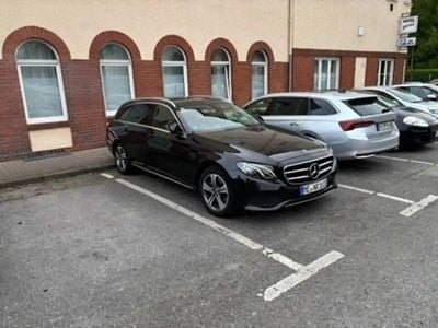 Mercedes E200