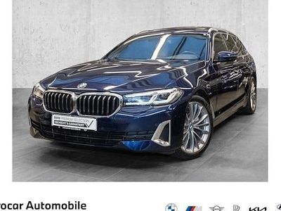 Gebraucht BMW 520 Luxury Line 190 PS (139 kW) 2023 Blau Kombi