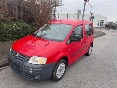 Gebraucht VW Caddy Team 75 PS (55 kW) 2010 Rot Van / Kleinbus