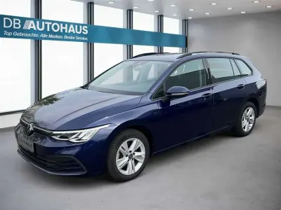 Gebraucht VW Golf VIII Life 116 PS (85 kW) 2023 Blau Kombi