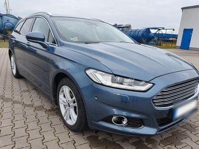 Gebraucht Ford Mondeo Titanium 150 PS (110 kW) 2018 Blau Kombi