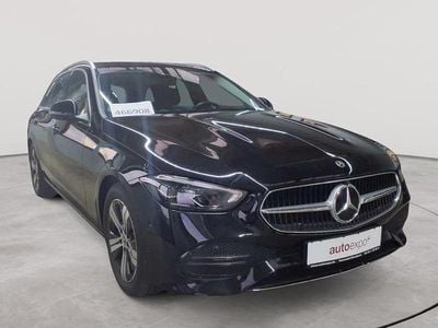 Gebraucht Mercedes C200 Avantgarde 163 PS (119 kW) 2024 Obsidianschwarz metallic Kombi